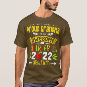 Proud Grandma Of An Awesome Kindergarten 2022 Grad T-Shirt