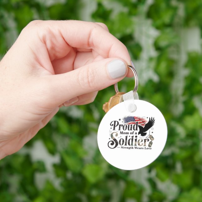 Proud Military Mum Soldier Pride Art Key Ring (Hand)