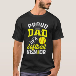 Proud Mom of a Softball Senior class of 2026 gradu T-Shirt