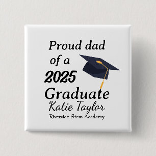 Proud mom of graduate 15 cm square badge