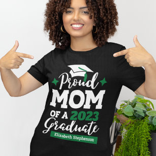 Proud Mum of 2024 graduate black green cap tassel  T-Shirt