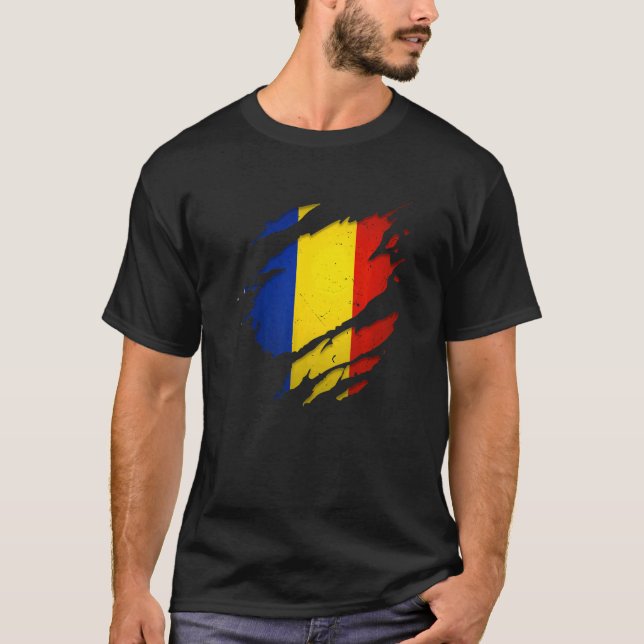 Proud Romanian  Torn Ripped Romania Flag T-Shirt (Front)
