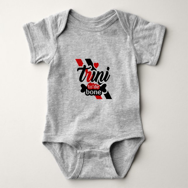Proud Trini 2 de Bone Baby Bodysuit (Front)
