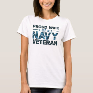 Proud Wife Of a Navy Veteran - Simple Veteran T-Shirt