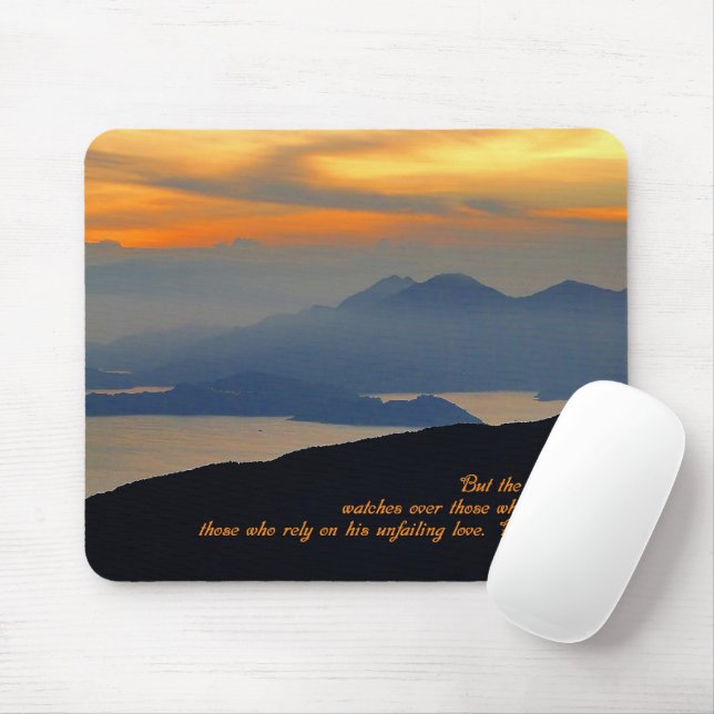 Psalms 33:18 Inspirational Mouse Pad (With Mouse)