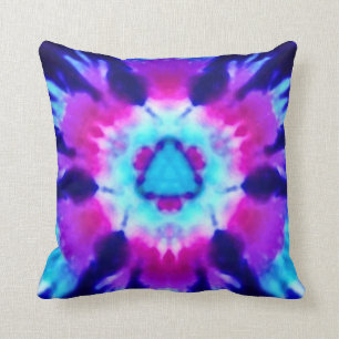 Psychedelic Alien Invasion Rainbow Throw Pillow