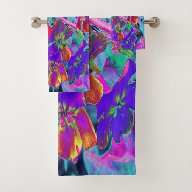 Psychedelic Colourful Red and Purple Flowers Bath Towel Set (Insitu)