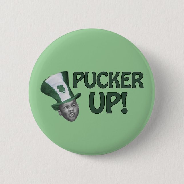 Pucker Up 6 Cm Round Badge (Front)