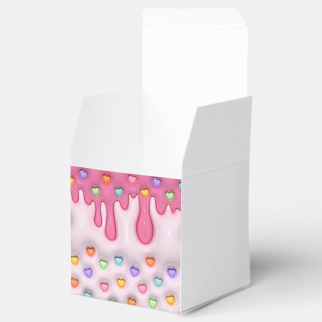 Puffy Cake Frosting Dripping Hearts Favour Box (Opened)