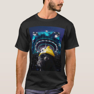 Pug Alien UFO Selfie Cute Dog Meme T-Shirt