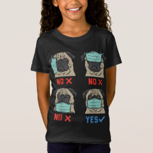 Pug Face Mask Funny Social Distancing Quarantine D T-Shirt