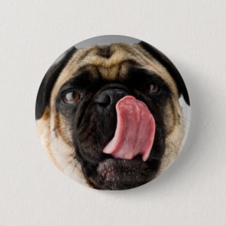 PUG KISS 6 CM ROUND BADGE