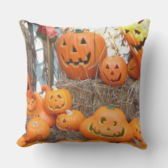 Pumpkin halloween jack o lantern orange pumpkins cushion (Front)