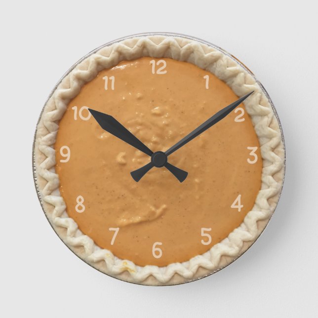 Pumpkin Pie Round Clock (Front)