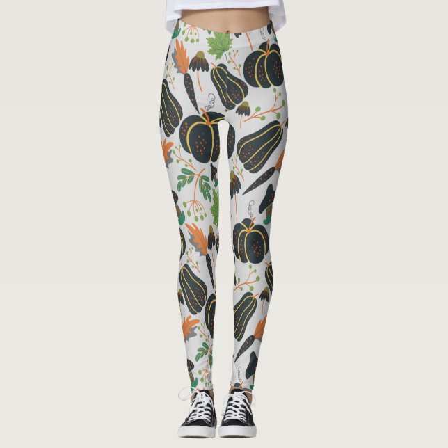 Pumpkin seamless pattern carrot black and white leggings (Front)