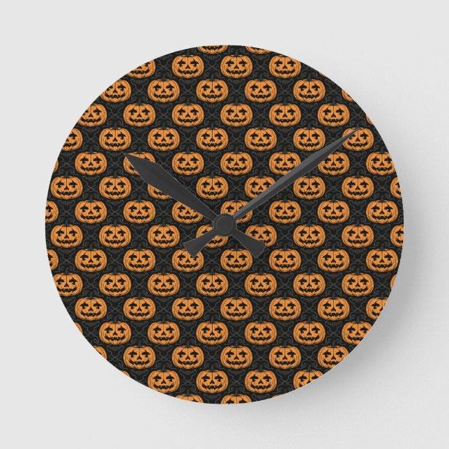 Pumpkin Skull Round Clock (Front)