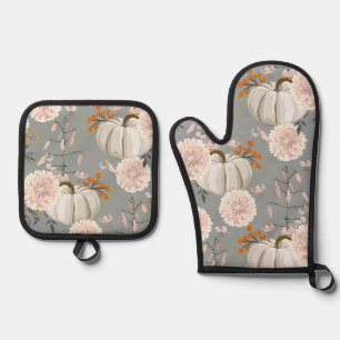 Pumpkins and flowers oven mitt & pot holder set