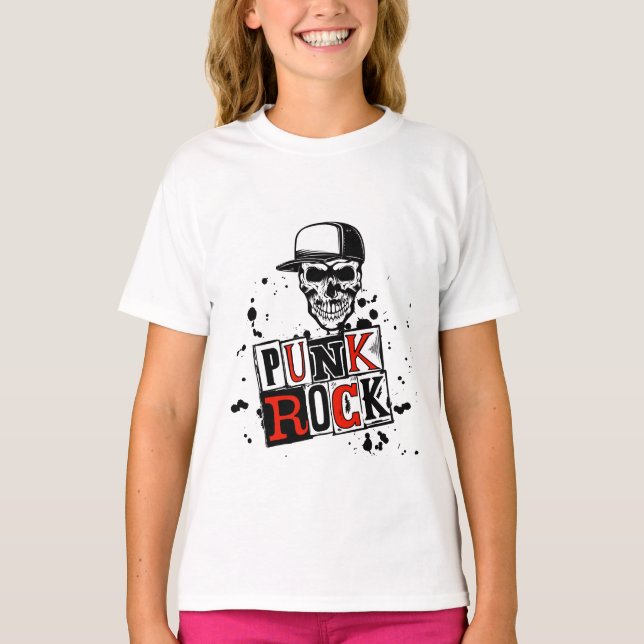 Punk’s Not Dead: The Gritty Skull  T-Shirt (Front)