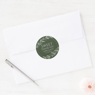 Pure Bliss: Daisy Flower Wedding Classic Round Sticker