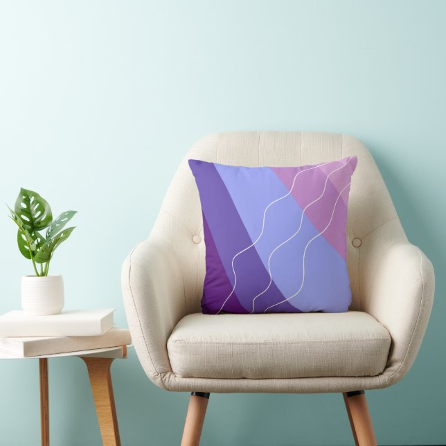 purple abstract lines cushion (Chair)