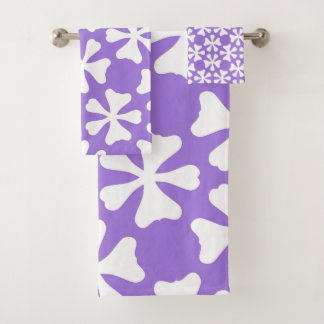 Purple and White Modern Geometric Floral Pattern Bath Towel Set