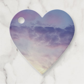 Purple and yellow clouds favour tags