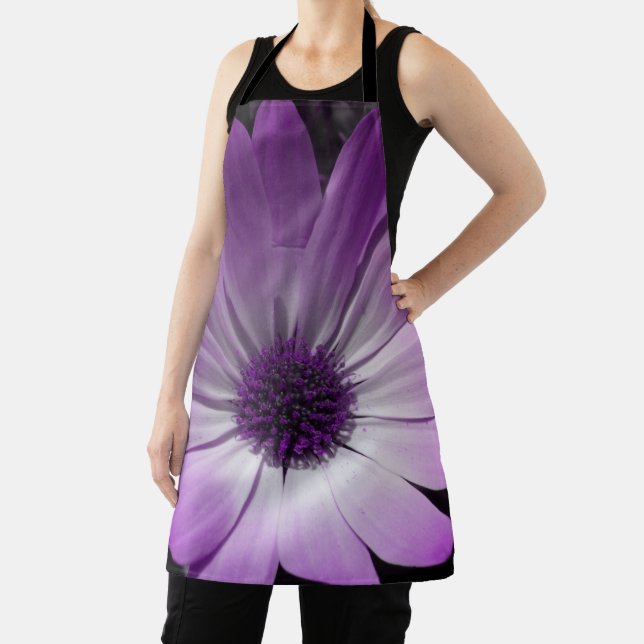 Purple Daisy Flower Apron (Insitu)