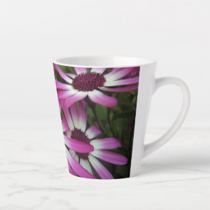 Purple daisy latte mug