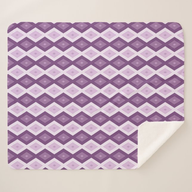Purple diamond pattern sherpa blanket (Front (Horizontal))