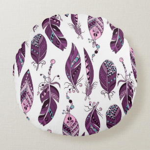 Purple Feathers: Vintage Ornamental Seamless. Round Cushion