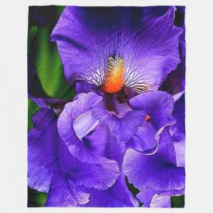 PURPLE FLOWER FLEECE BLANKET