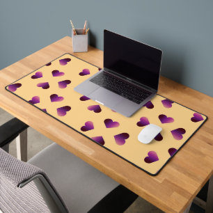 Purple gradient hearts pattern pink desk mat