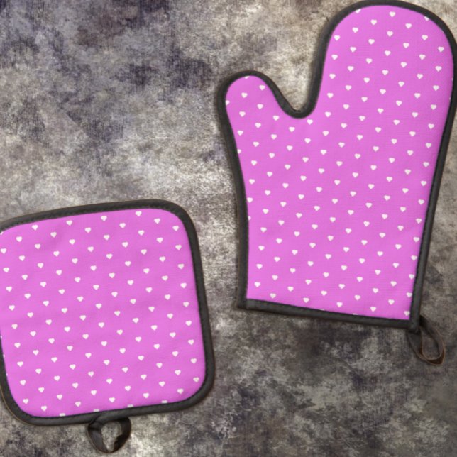 Purple Hearts Oven Mitt & Pot Holder Set (Creator Uploaded)