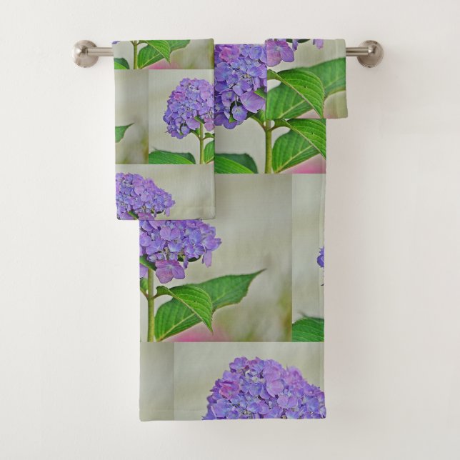 Purple Hydrangea Bath Towel Set (Insitu)