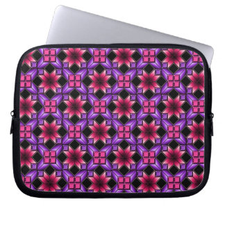 Purple optical illusion laptop sleeve