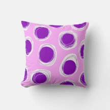 Purple polka dot pattern