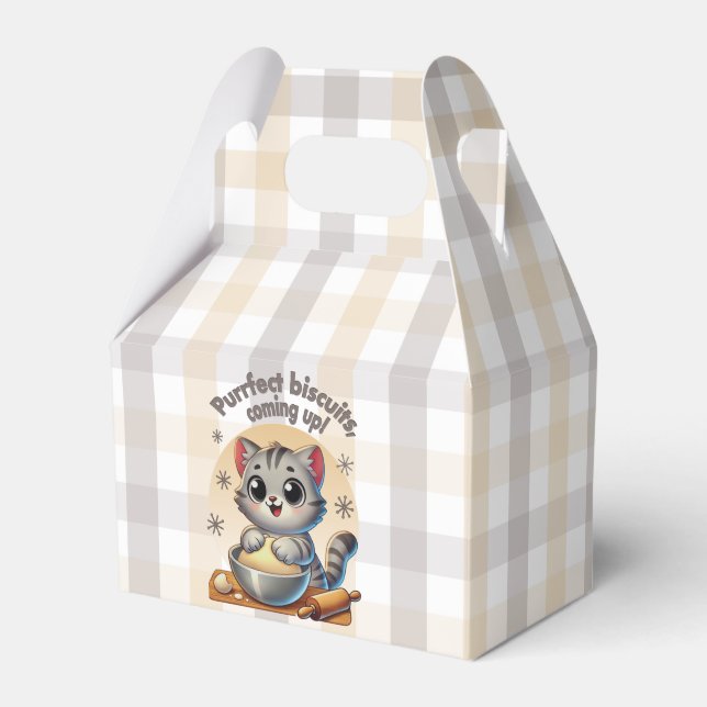 "Purrfect biscuits, coming up" Kneading Cat Favour Box (Front Side)
