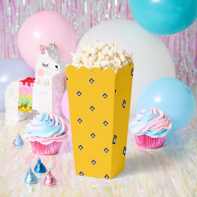 Pyramid Cube Repeat Yellow          Favour Box (Party)