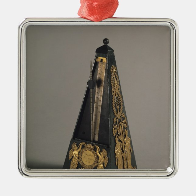 Pyramidal metronome, 1815 metal tree decoration (Front)