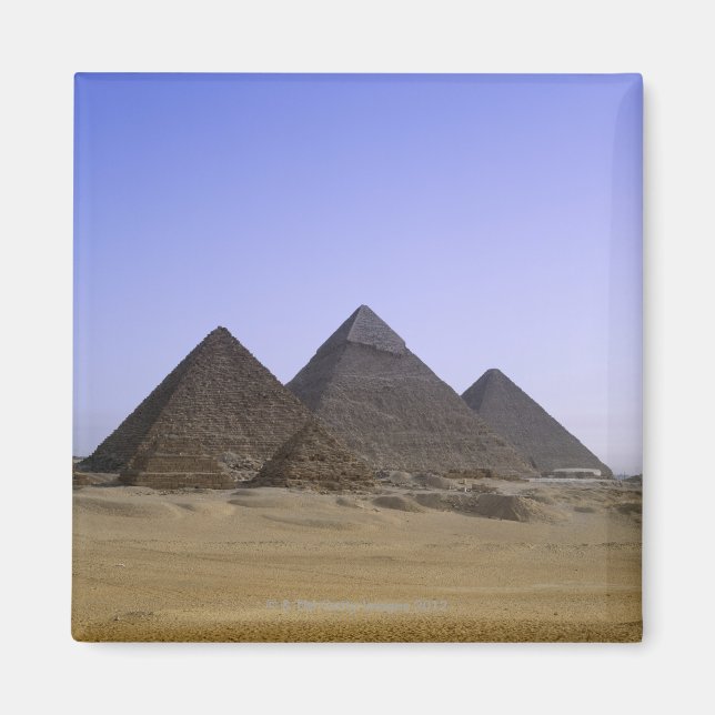Pyramids in desert Cairo, Egypt Magnet (Front)