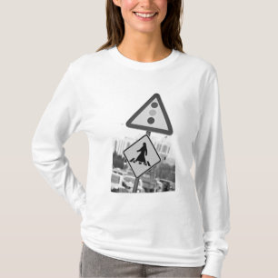 Qatar, Ad Dawhah, Doha. Arabian Pedestrian 2 T-Shirt