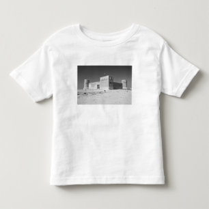 Qatar, Al Zubarah. Al-Zubara Fort (b.1938) now Toddler T-Shirt