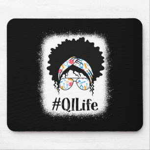 Qi Quality Improvement Nurse Black Afro Messy Bun  Mouse Pad
