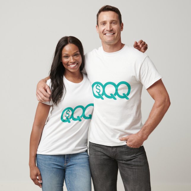qqq Essential T-Shirt (Unisex)