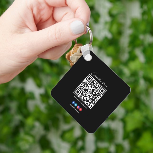 QR Code Business Professional Black White Circle K Key Ring (Hand)