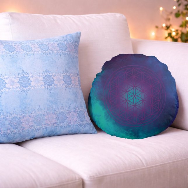 Quantum Soul – Colour of Heart Round Cushion (Creator Uploaded)