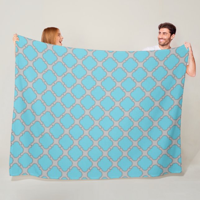 Quatrefoil blue and grey fleece blanket (In Situ)