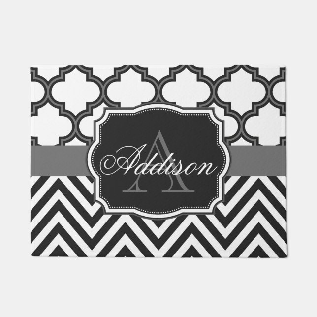 Quatrefoil Chevron Monogram Doormat (Front)