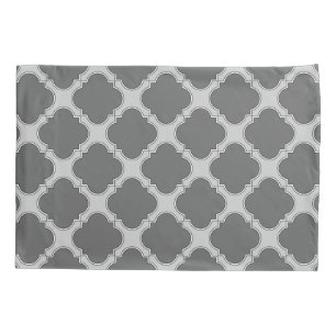 Quatrefoil in shades of grey pillowcase
