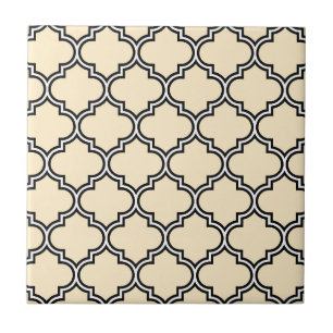 Quatrefoil Pattern Tile